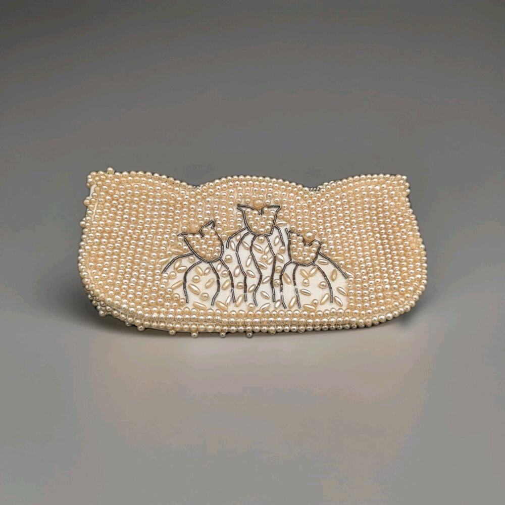 Vintage Hand Made In Japan Clutch Faux Pearl Flower